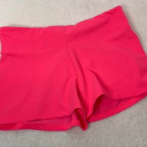 Victoria's Secret Pants - HOT PINK VSX SPANDEX SHORTS LARGE